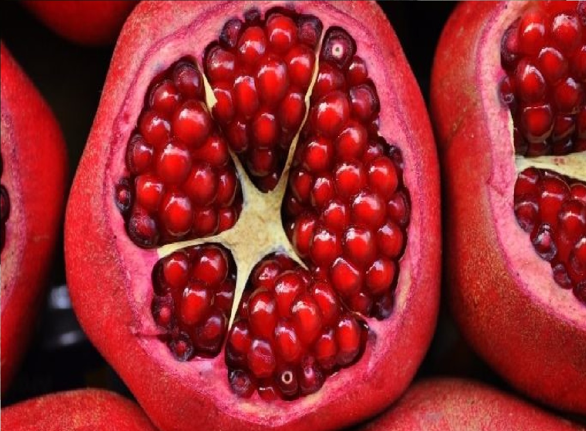 अनार (Pomegranate) को हिंदी में क्या कहते हैं